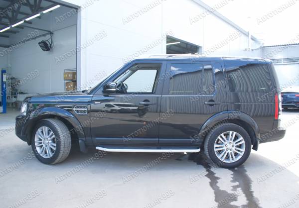   Land Rover Discovery 4